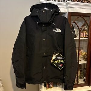The North Face Gore-Tex Mountain Jacket TNF Black